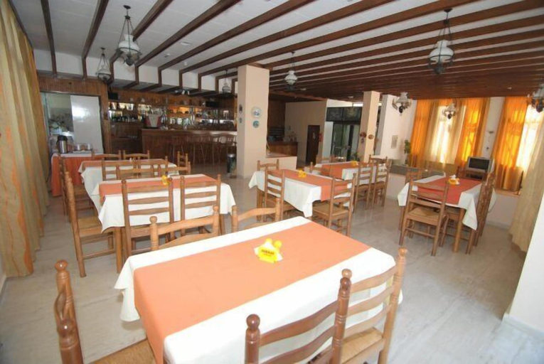 Food & Drinks 4, Iris Hotel, South Aegean