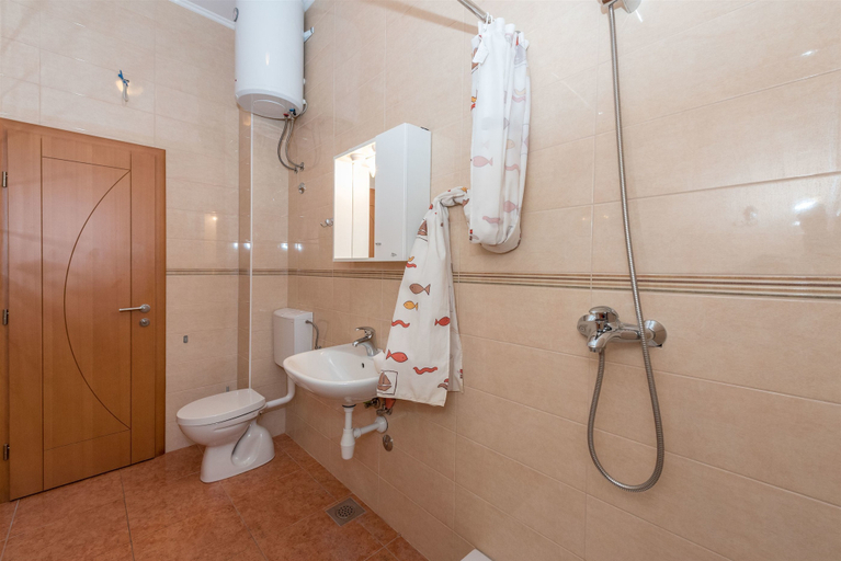 Bathroom 3, Apartments Karolina, Novalja