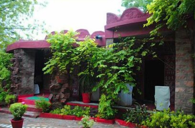 Exterior & Views 2, Mandore Guest House, Jodhpur