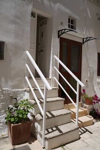 Others 5, CasaBella - Arcuève, Brindisi