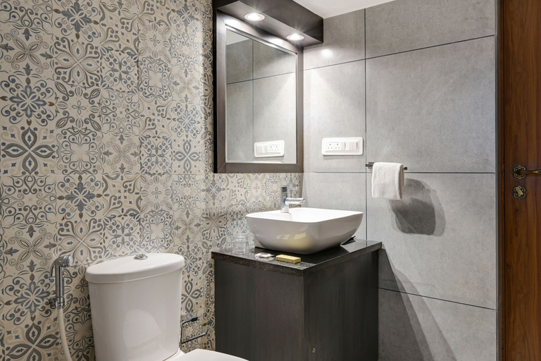 Bathroom 4, Swaroop Vilas - Lake Facing Boutique Hotel, Udaipur