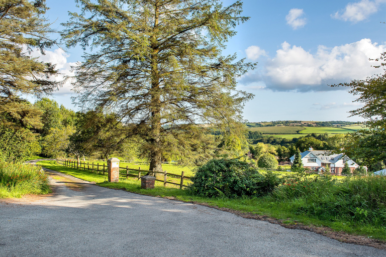 Others 5, Coombe Farm, Cornwall