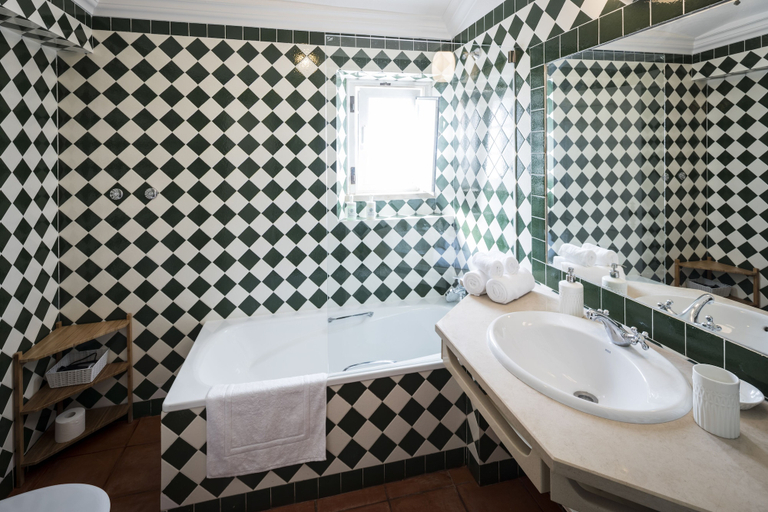 Bathroom 5, Quinta do Pé Descalço Guesthouse Sintra, Sintra