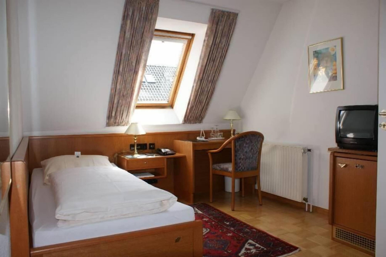 Bedroom 3, Altstadthotel Meppen, Emsland