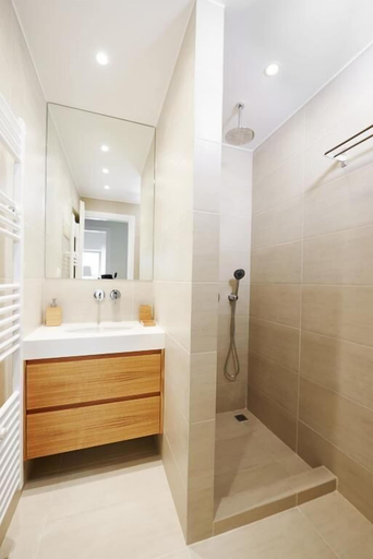 Bathroom 2, Lux Central Apartment At Kolonaki, Attica