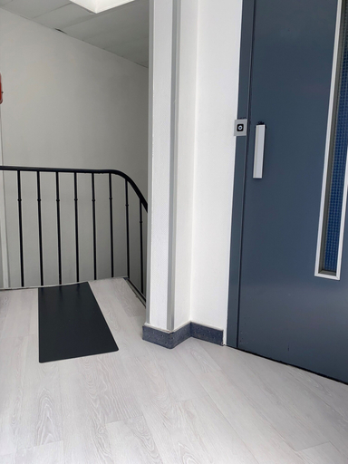 Bedroom 2, Aéro Club, Hauts-de-Seine