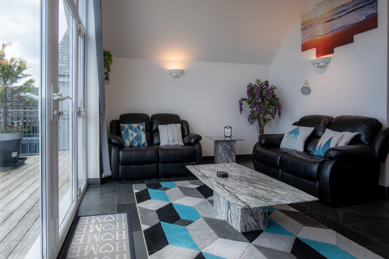 Others 5, Nautilus - 2 Bedroom Apartment - Pendine, Carmarthenshire