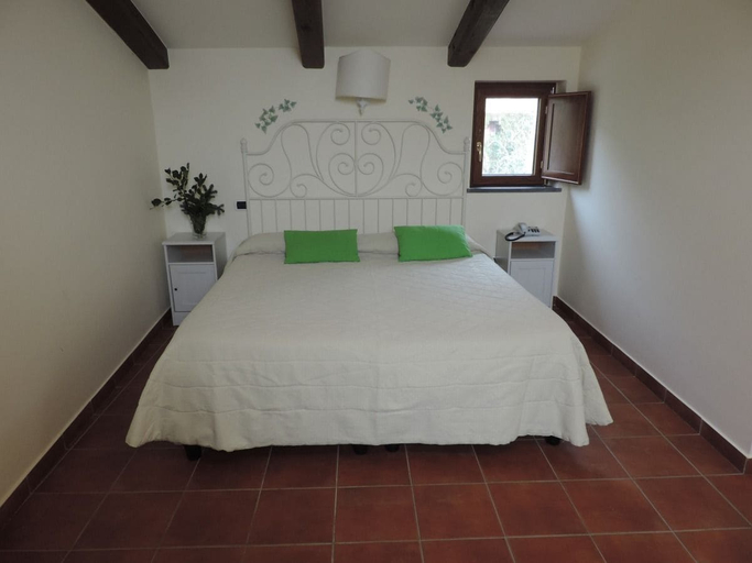 Bedroom 3, Agriturismo Il Convento, Napoli