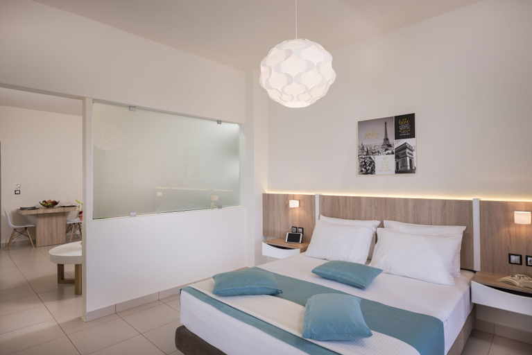 Bedroom 3, Sea & City Apartments, Crete