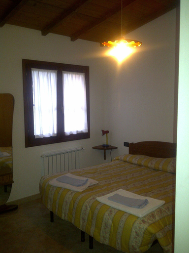 Bedroom 5, Agriturismo La Quercia, Medio Campidano