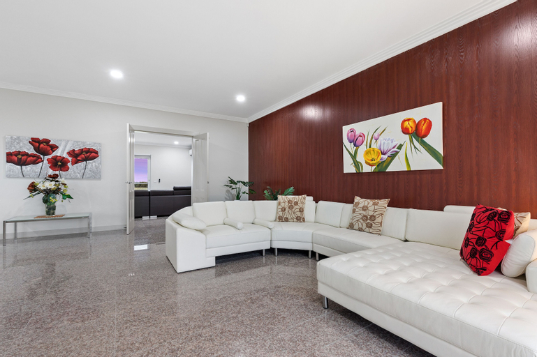Loemans Lodge, Hume - Sunbury