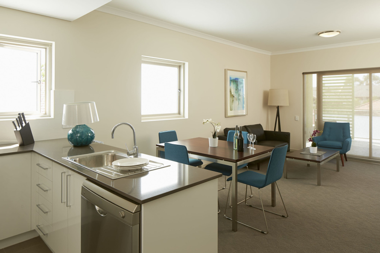 Dining Room 15