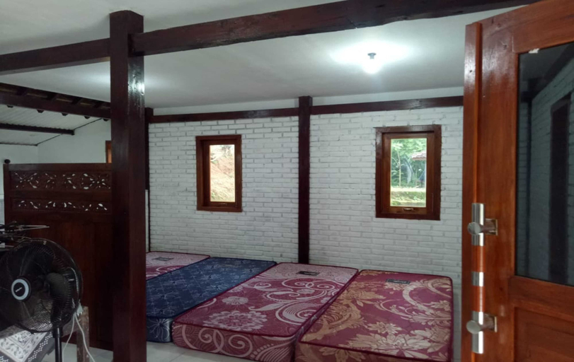 Bedroom 2, Abimayu Piyungan Homestay Syariah, Bantul
