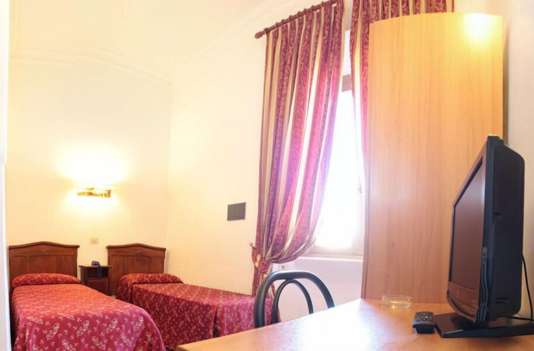 Bedroom 4, Hotel Euro Quiris, Rome