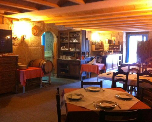 Food & Drinks 5, As Chivas, Pontevedra