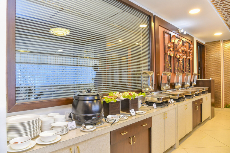 Food & Drinks 5, Hotel Sun City Plaza, Jaipur
