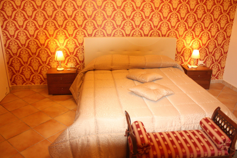 Bedroom 3, L'Antica Caiatia, Caserta