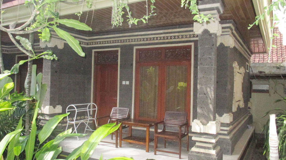 Exterior & Views 1, Adus Beach Inn, Badung