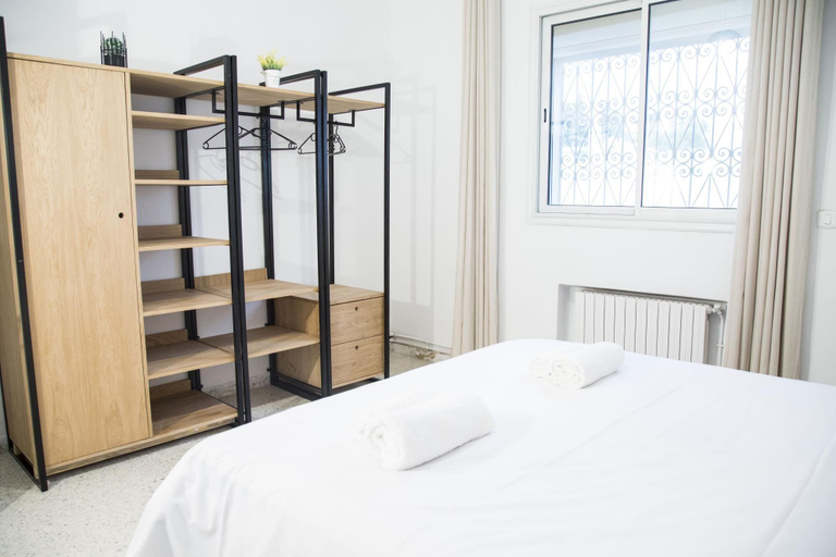 Bedroom 3, Apt Moderne Face au Parc et au c ur de la Marsa, La Marsa