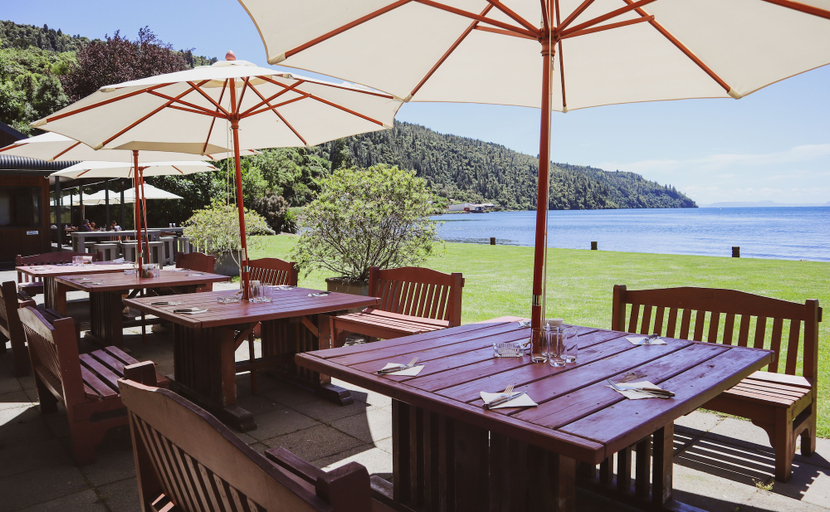 Food & Drinks 5, Braxmere, Taupo