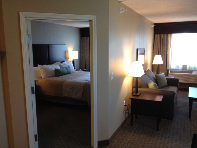 Bedroom 3, GrandStay Hotel & Suites, Pope