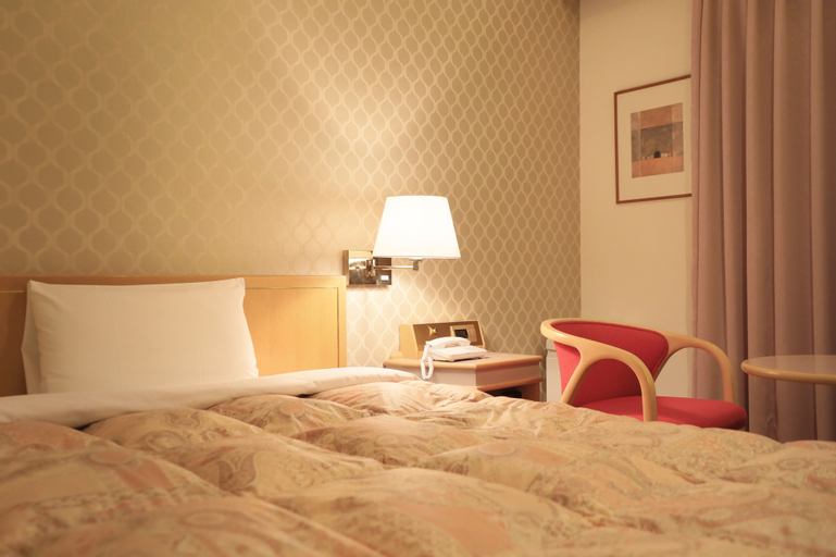 Bedroom 3, Tokorozawa Park Hotel, Tokorozawa