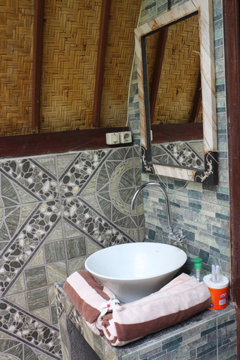 Bathroom 3, Gili Lumbung Bungalow, Lombok