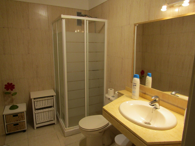 Bathroom 4, Olivia Sunbeach, Santa Cruz de Tenerife