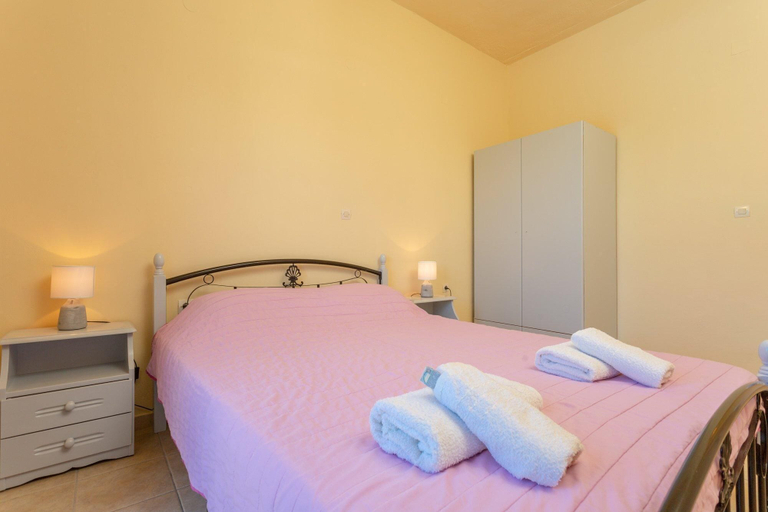 Bedroom 4, Villa Russa Alekos, Ionian Islands
