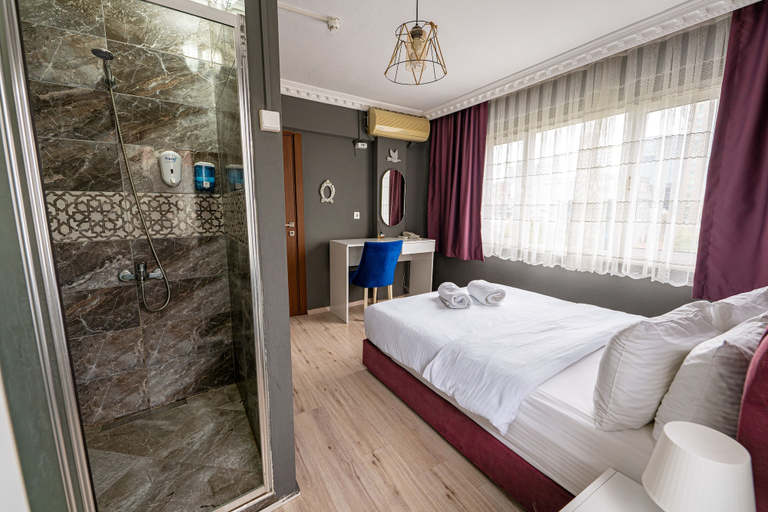 Bedroom 4, Evin Suit Hotel, Şişli