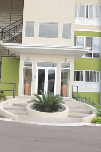 Exterior & Views 2, Kingston Apartment at Tres Vista