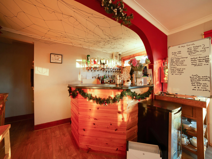 Food & Drinks 5, Orasay Inn, Eilean Siar