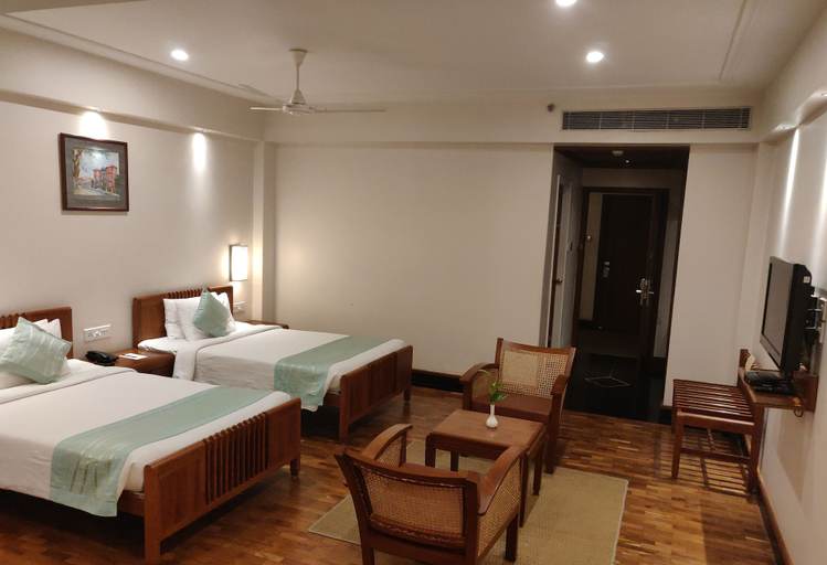 Bedroom 2, Grand Hotel, Ernakulam
