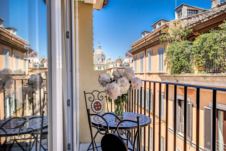 Rome55 - Piazza di Spagna, Rome