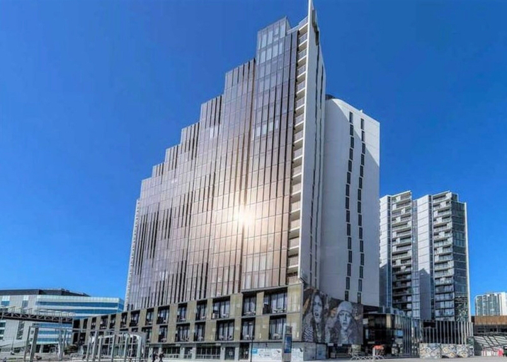 Exterior & Views 2, ReadySet Apartments at Stadium, Melbourne