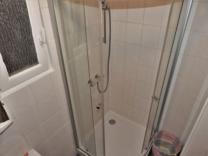 Bathroom 3, Pension Winnemuller, Cochem-Zell