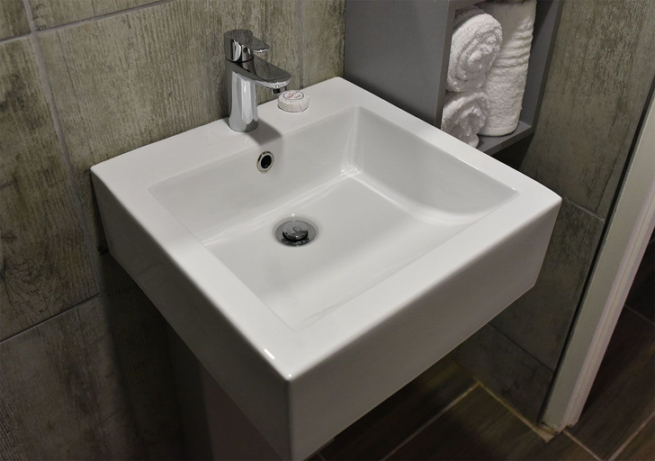 Bathroom 4, Regal Inn Gateway Umhlanga, eThekwini