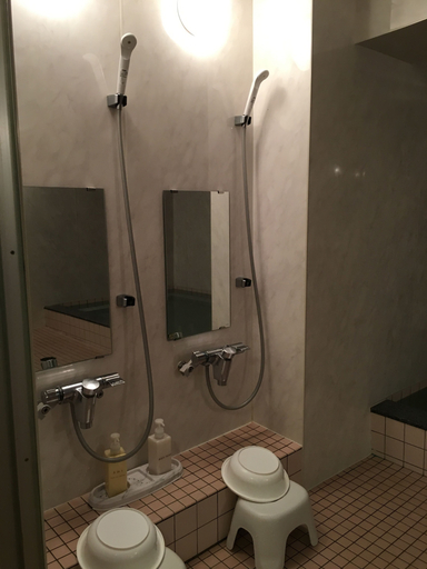 Bathroom 4, Sakuraya, Hatsukaichi