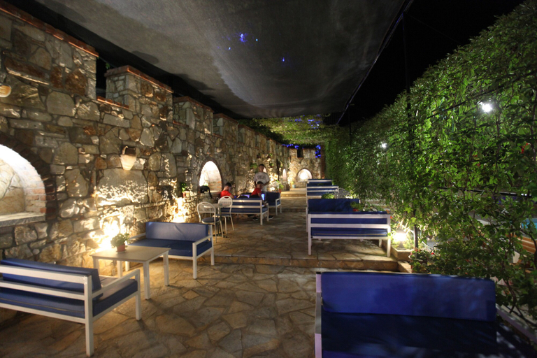 Food & Drinks 4, Itaka Hotel, Sarandës