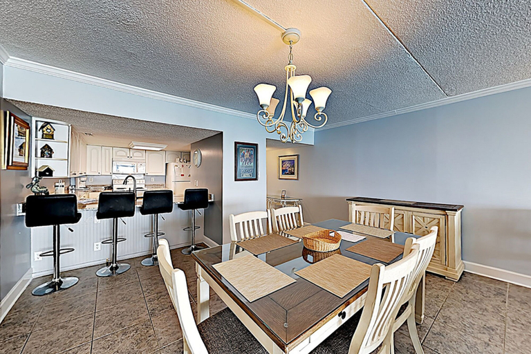 Food & Drinks, Condos by Beach Vacations North, Horry