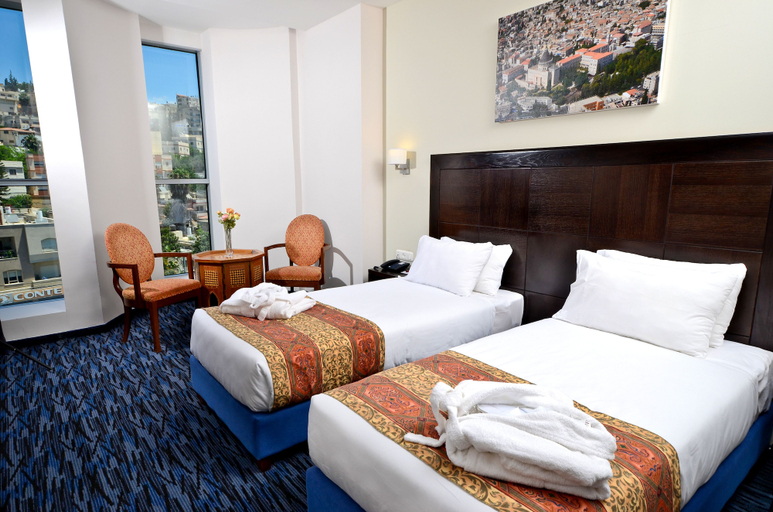 Bedroom 4, Golden Crown Old City Hotel