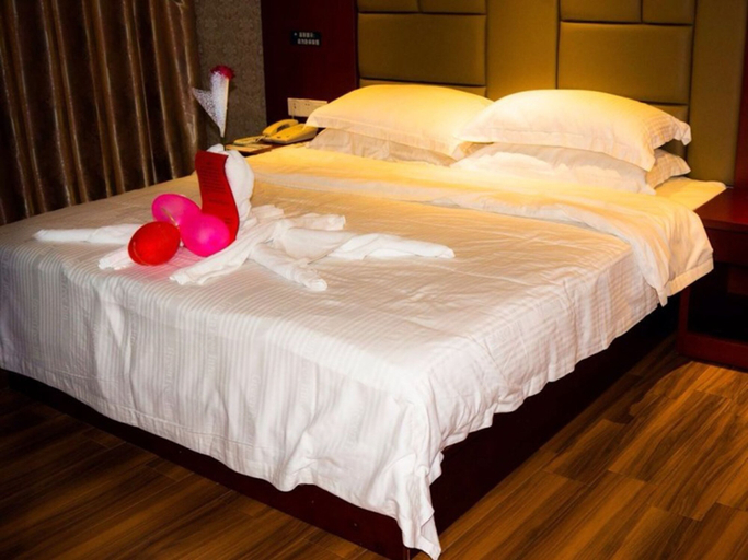 Bedroom 2, GreenTree Inn GanZhou Zhanggong District SanKang Temple RT-MART Express Hotel, Ganzhou
