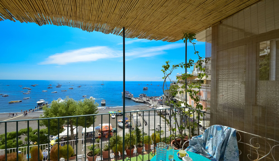 Others 4, Casa Raffi, Salerno