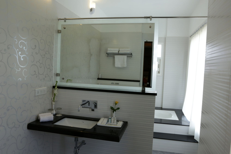 Bathroom 4, Hotel Chirag, Bikaner
