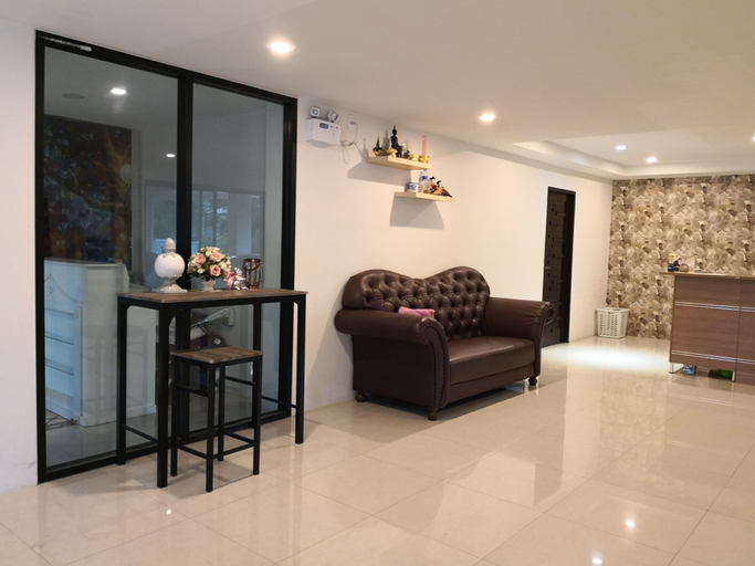 Others 5, Shinjo Grand Boutique, Muang Khon Kaen