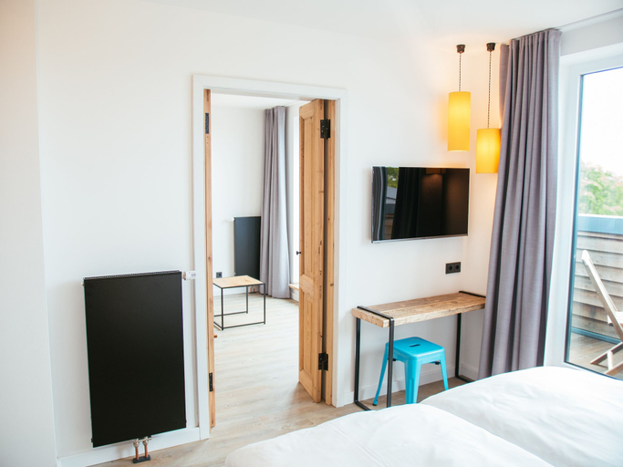 Bedroom 4, Hotel Landhafen, Nordfriesland