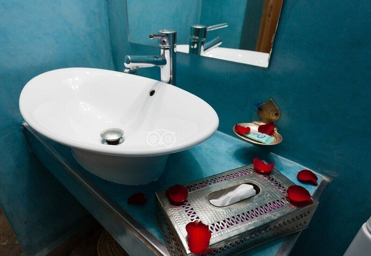 Bathroom 5, Riad l'heure D'été, Marrakech