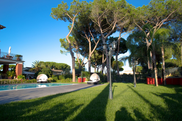Exterior & Views 2, Relais Villa Italia, Rome
