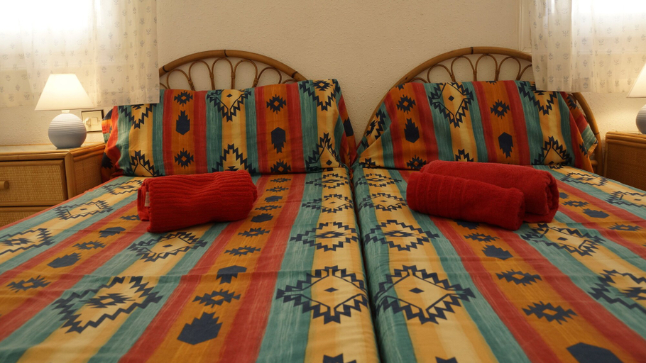 Bedroom 3, Nautic Empuriabrava, Girona
