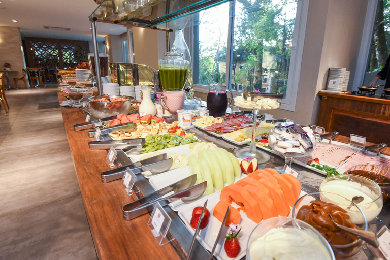 Food & Drinks 5, Hotel Refúgio da Montanha - 900m da Rua Coberta, Gramado